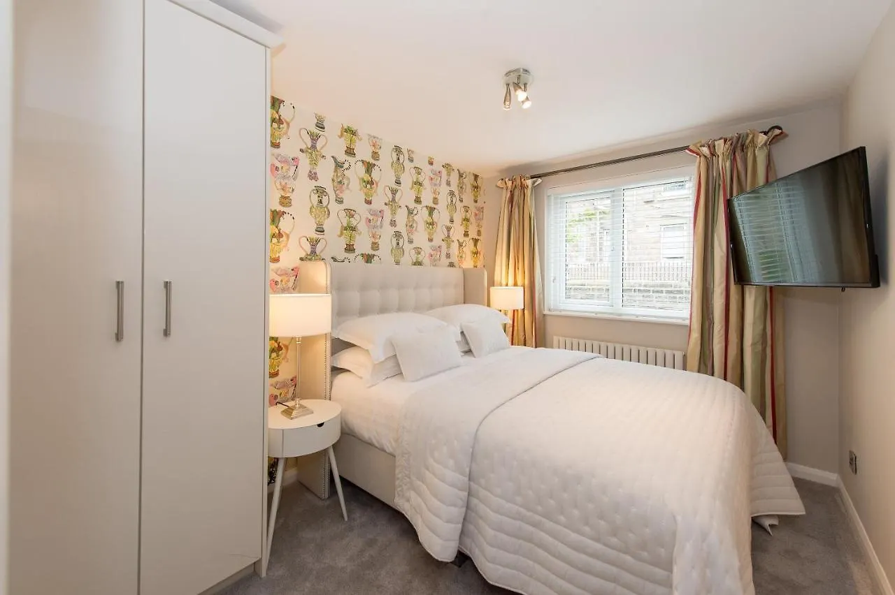 The Mews, York Place By Harrogate Serviced Apartments