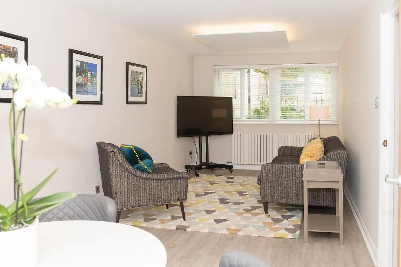 The Mews, York Place By Harrogate Serviced Apartments