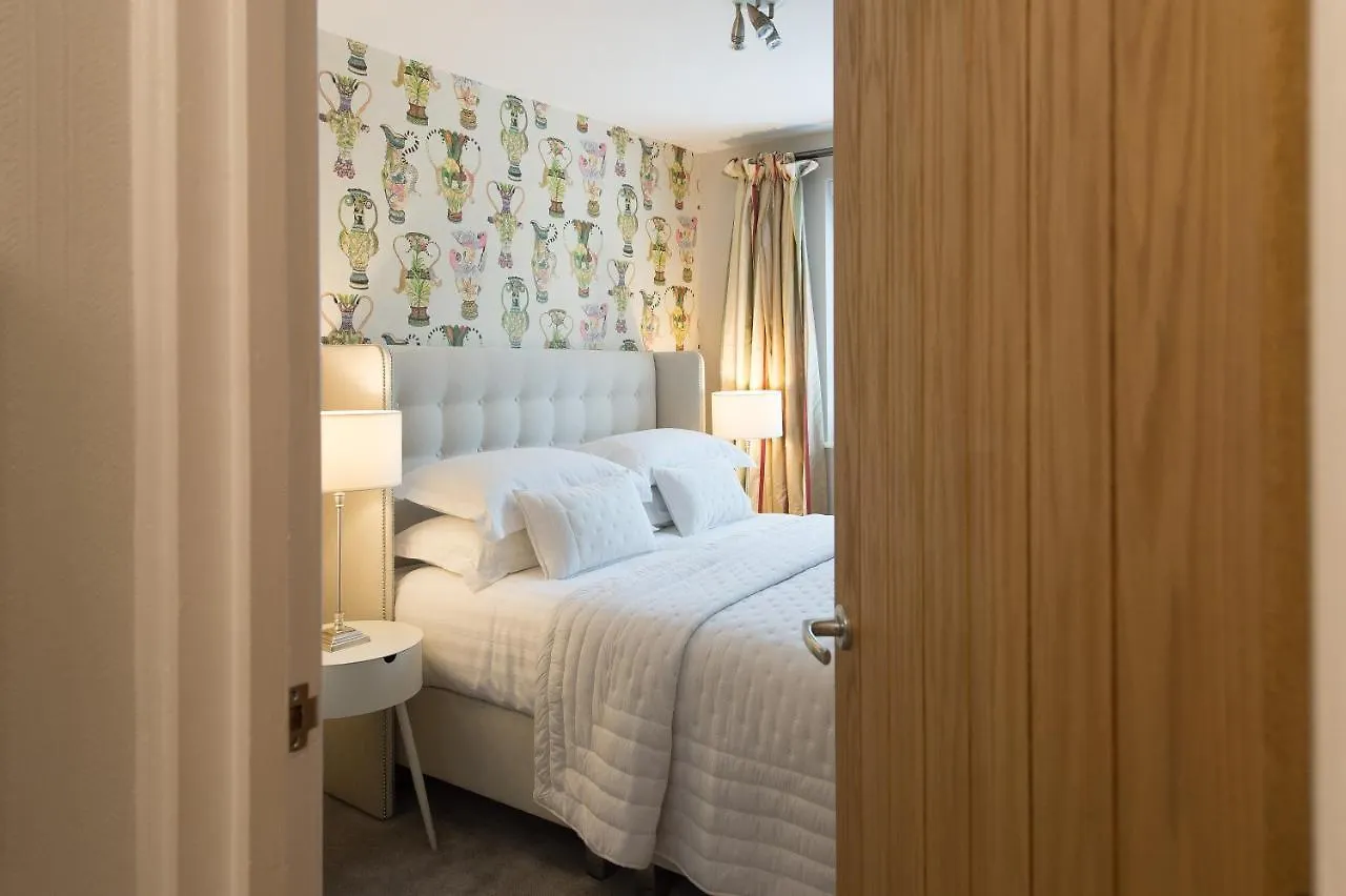 The Mews, York Place By Harrogate Serviced Apartments