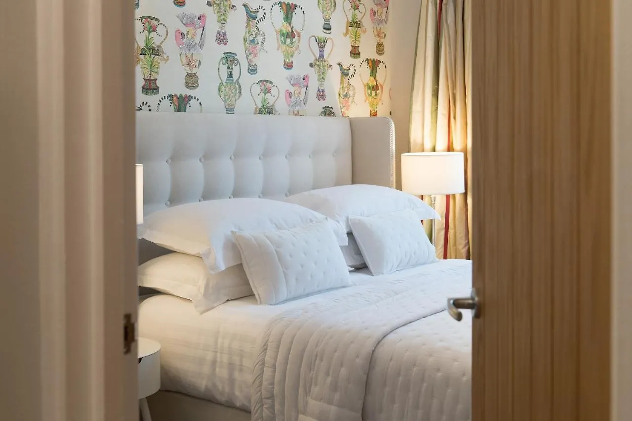 The Mews, York Place By Harrogate Serviced Apartments 0*,