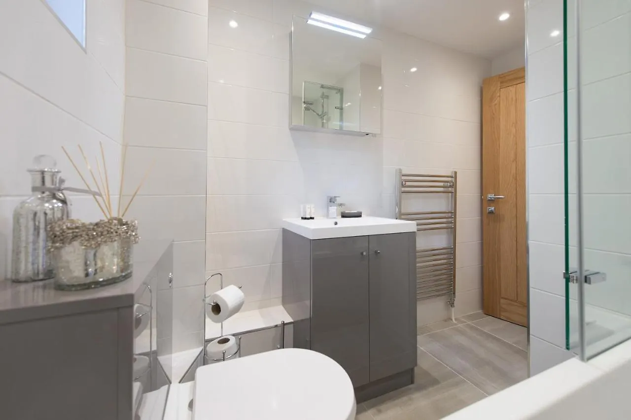 The Mews, York Place By Harrogate Serviced Apartments