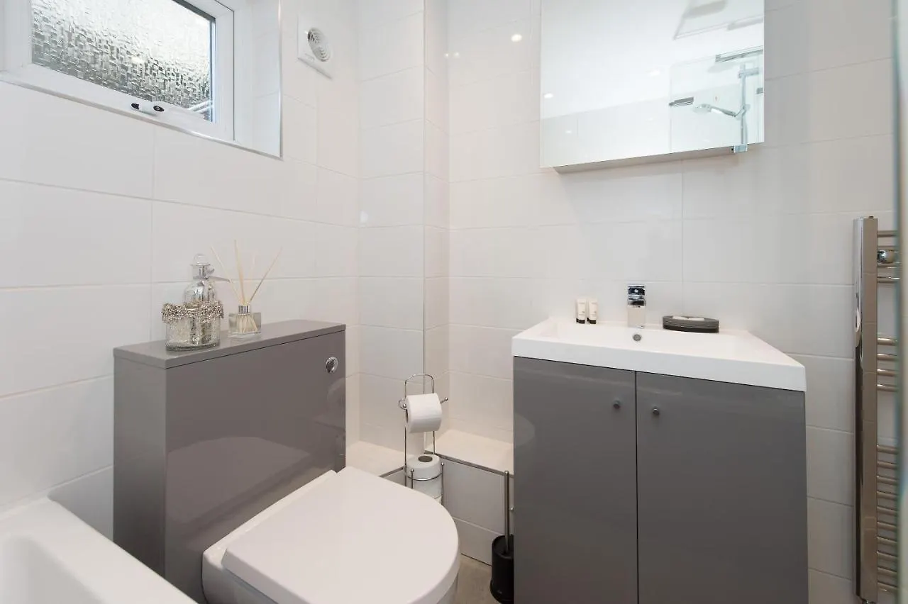 The Mews, York Place By Harrogate Serviced Apartments