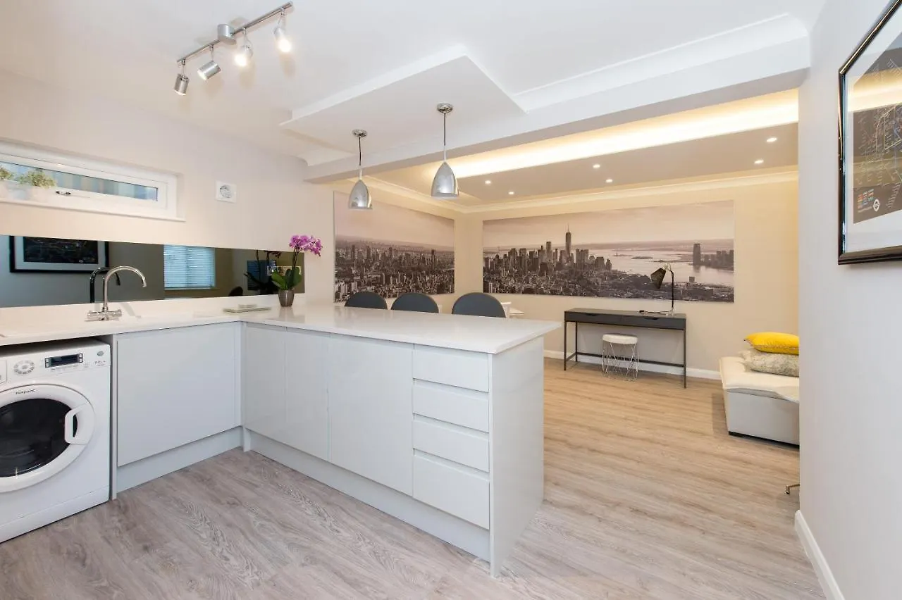 The Mews, York Place By Harrogate Serviced Apartments