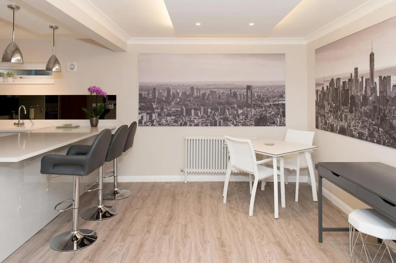 The Mews, York Place By Harrogate Serviced Apartments